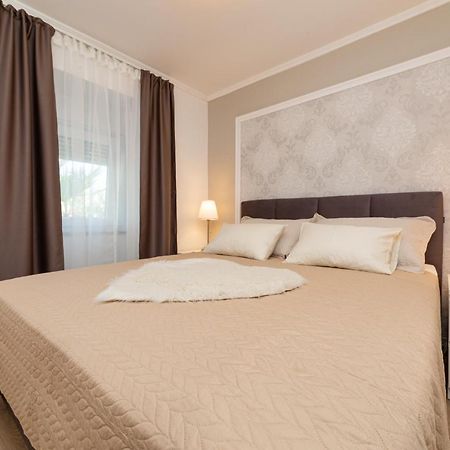 Apartment Miko Sveti Ivan Dobrinjski Eksteriør bilde
